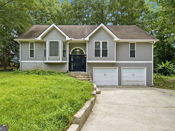 2nd image of 143 Wooddale Ln