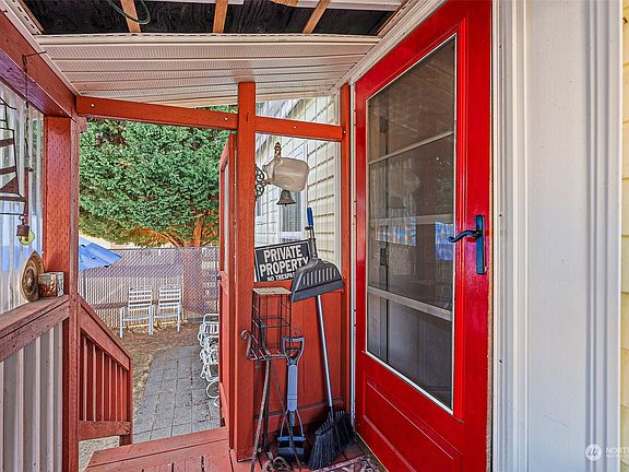 5th image of 1313 Harrison Ave Trailer 247