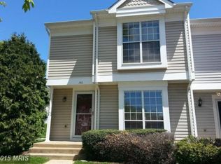 146 Edinburgh Sq, Sterling, VA 20164