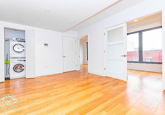5th image of 159 Meserole St #303