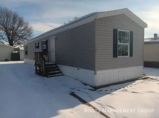 422 Carriage Lane Est #422, Streator, IL 61364