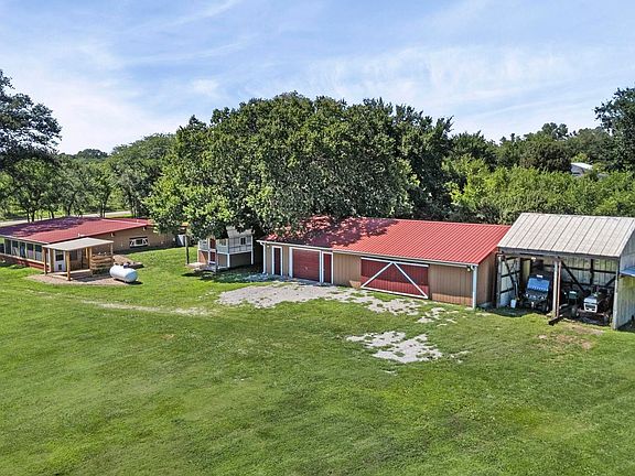 4th image of 5466 Clark Rd