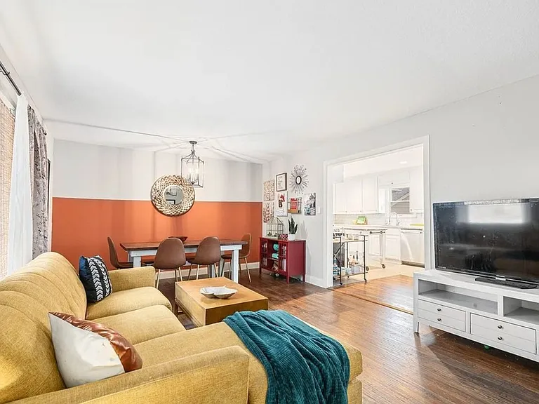 4132 Rothington Rd — Photo 3
