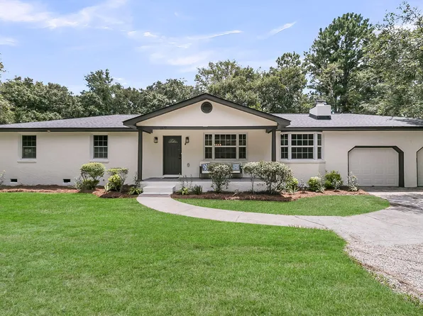 1577 Brownswood Rd, Johns Island, SC 29455