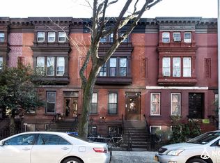 286 Macon St APT 1, Brooklyn, NY 11216