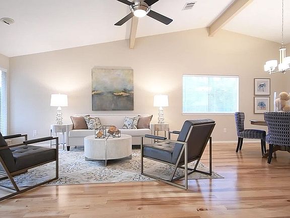 2nd image of 2028 Verbena Dr