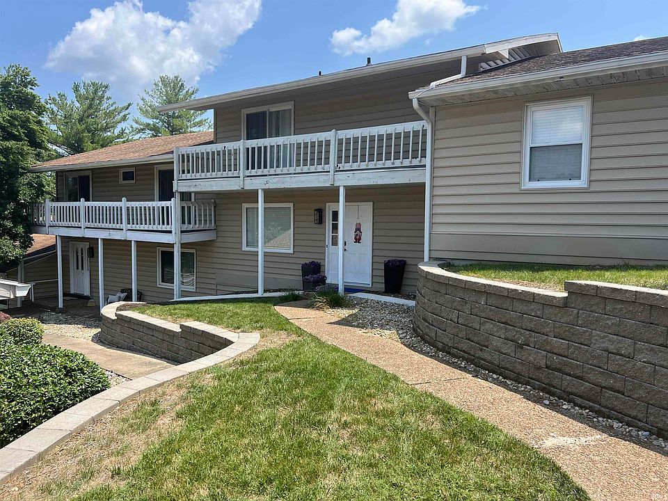 1st image of 11525 Village Dr
