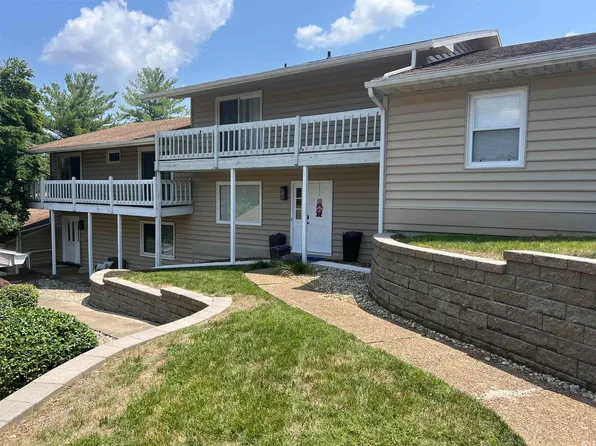 11525 Village Dr, Evansville, IN 47725