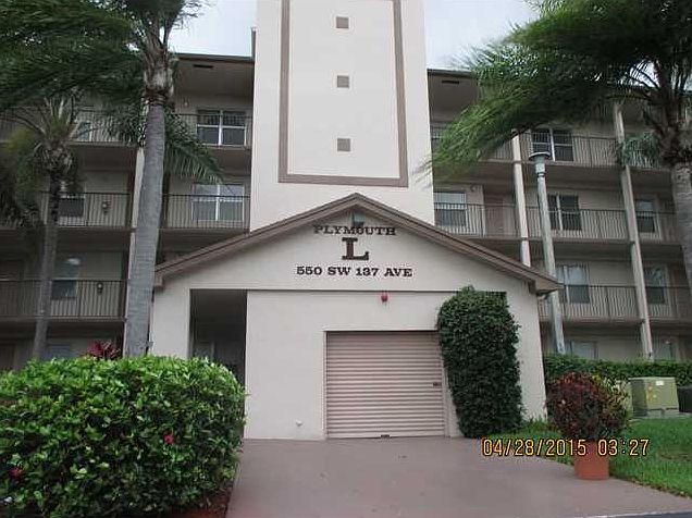 1st image of 550 SW 137th Ave APT 303L