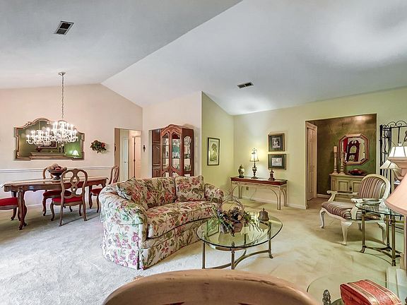4th image of 5530 Westwood Northern Blvd #11