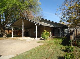 304 Main St, Hutto, TX 78634