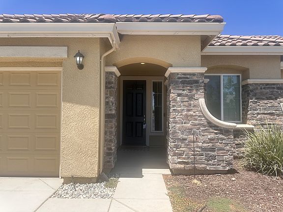 3rd image of 1668 Ryegrass Way
