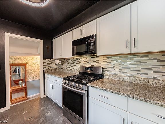 5th image of 8617 Broadview Rd