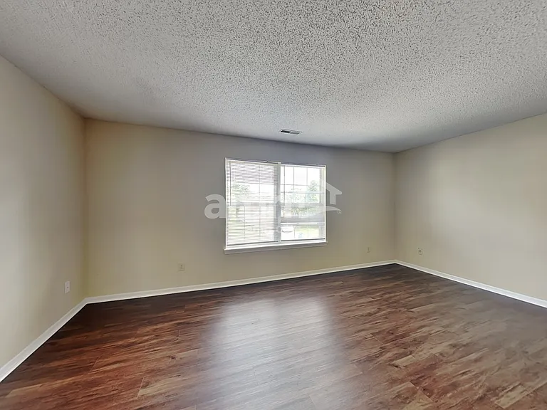 7650 Scatter Woods Ln — Photo 10
