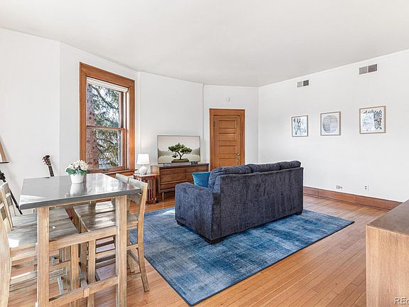 3rd image of 1401 N Franklin Street #2