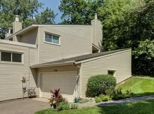 1517 Trapp Ct, Minneapolis, MN 55432