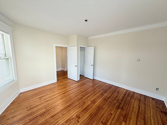 4th image of 183-187 Calhoun Ave #1