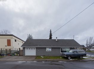 100 Main St, Gaston, OR 97119