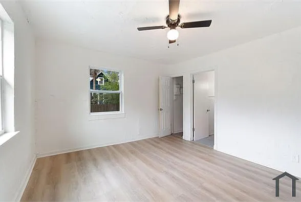 650 Paris Ave S — Photo 11