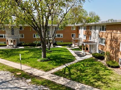 6910 W 109th St Unit 1B, Worth, IL, 60482