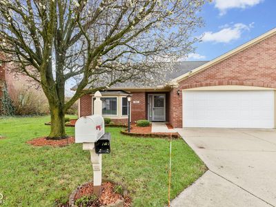 6612 Cobham Ln, Indianapolis, IN, 46237