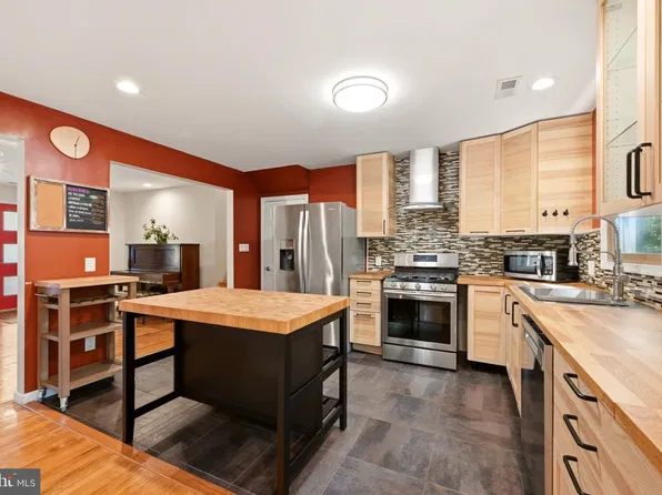 81 Cutchogue Trl, Medford Lakes, NJ 08055