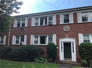 53 Hope St APT 18A, Stamford, CT 06906