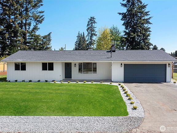 3rd image of 16921 19th Avenue E