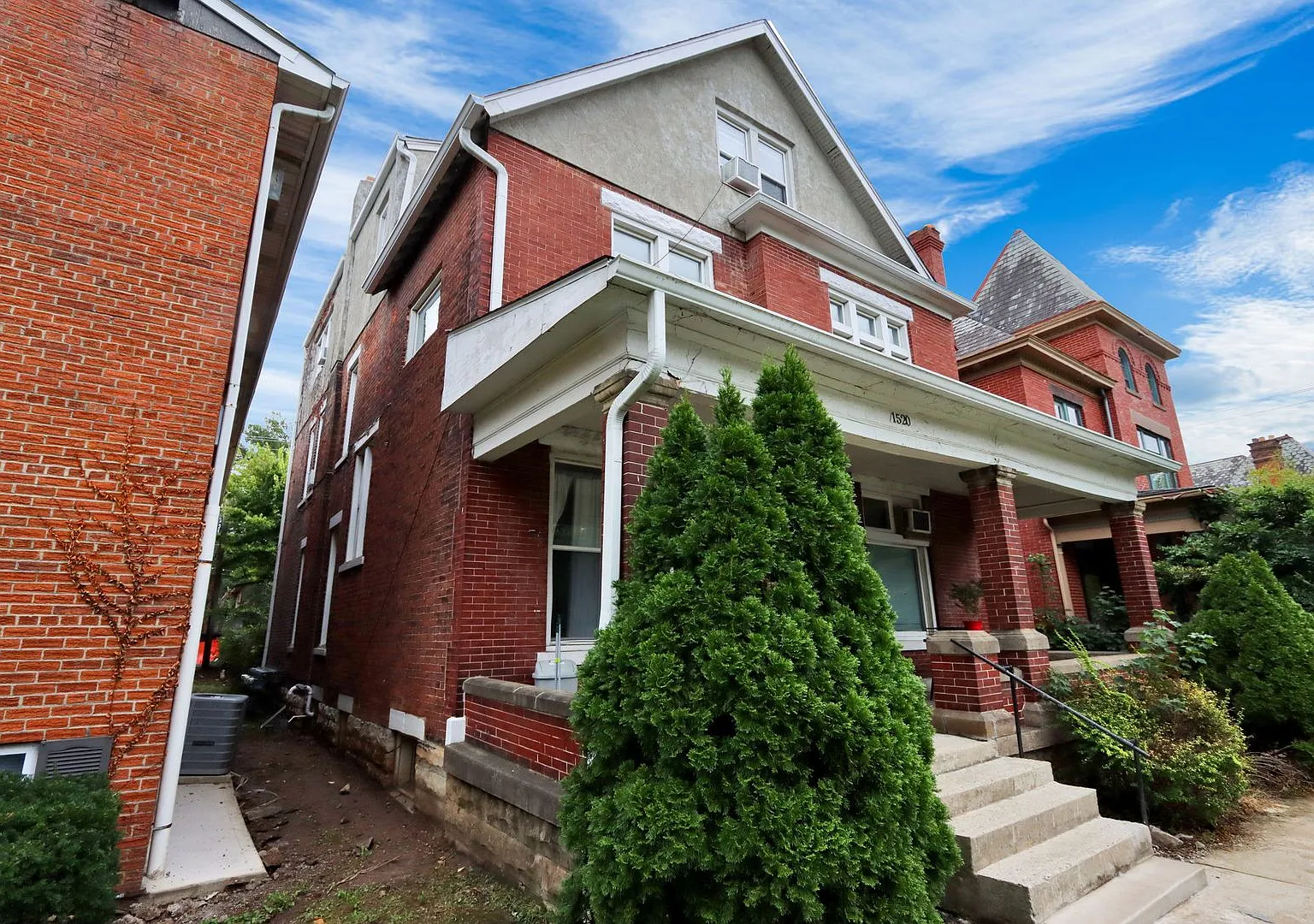 1520 Neil Avenue - 3B - Unit 3B — Photo 3