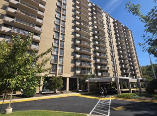 6100 Westchester Park Dr APT L5, College Park, MD 20740
