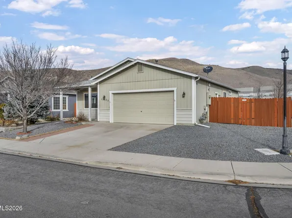 17725 Live Oak Ct, Reno, NV 89508