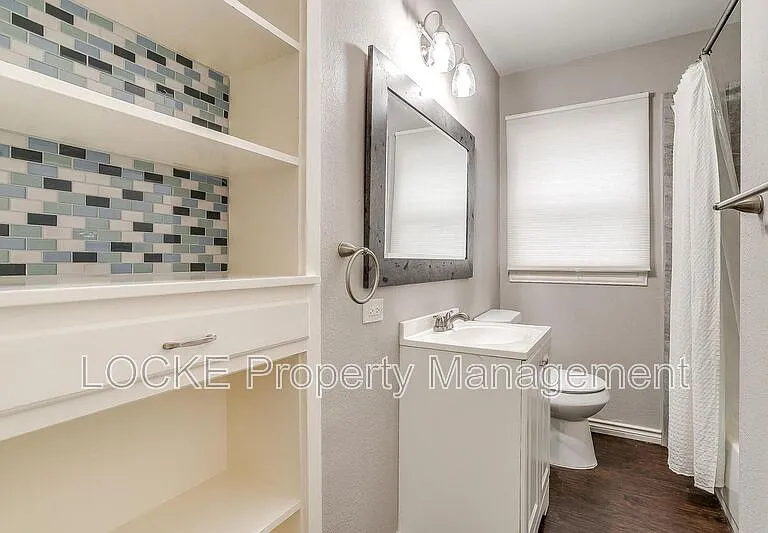 3024 8th Ave — Photo 10