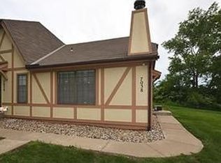 7038 N Fisk Ct, Kansas City, MO 64151