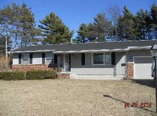 4866 Stanwood St, Muskegon, MI 49441