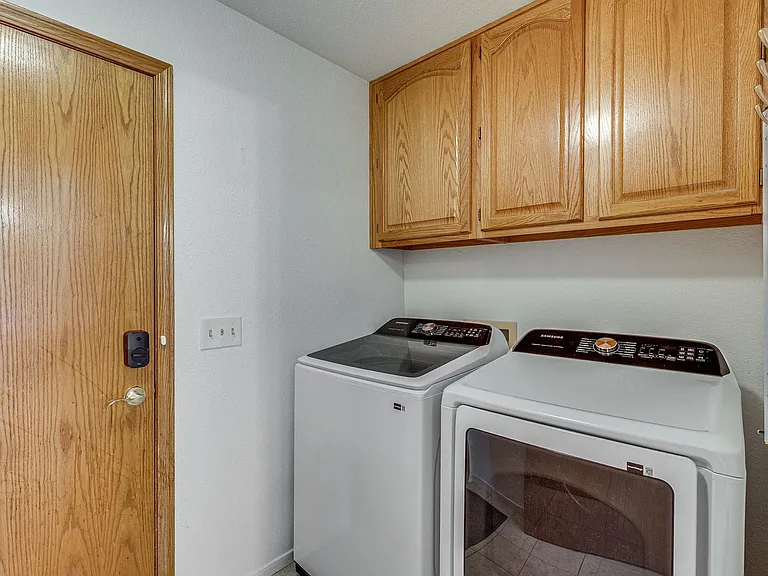 Laundry Room Cabinet
