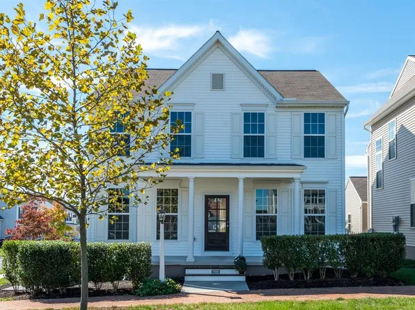 1100 Acton Aly, Mount Joy, PA 17552