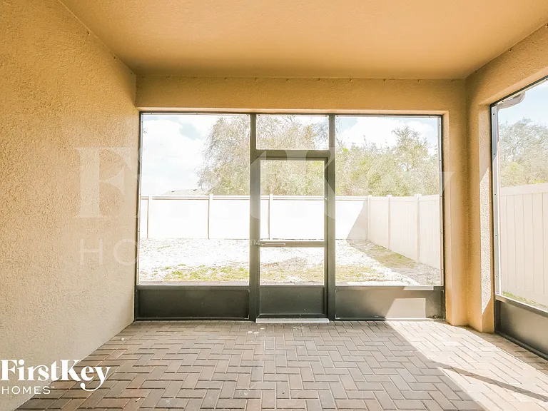 16303 Treasure Point Dr — Photo 8