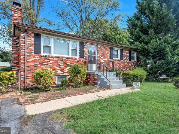 7906 Veltri Dr, Fort Washington, MD 20744