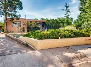 1800 San Felipe Cir, Santa Fe, NM 87505