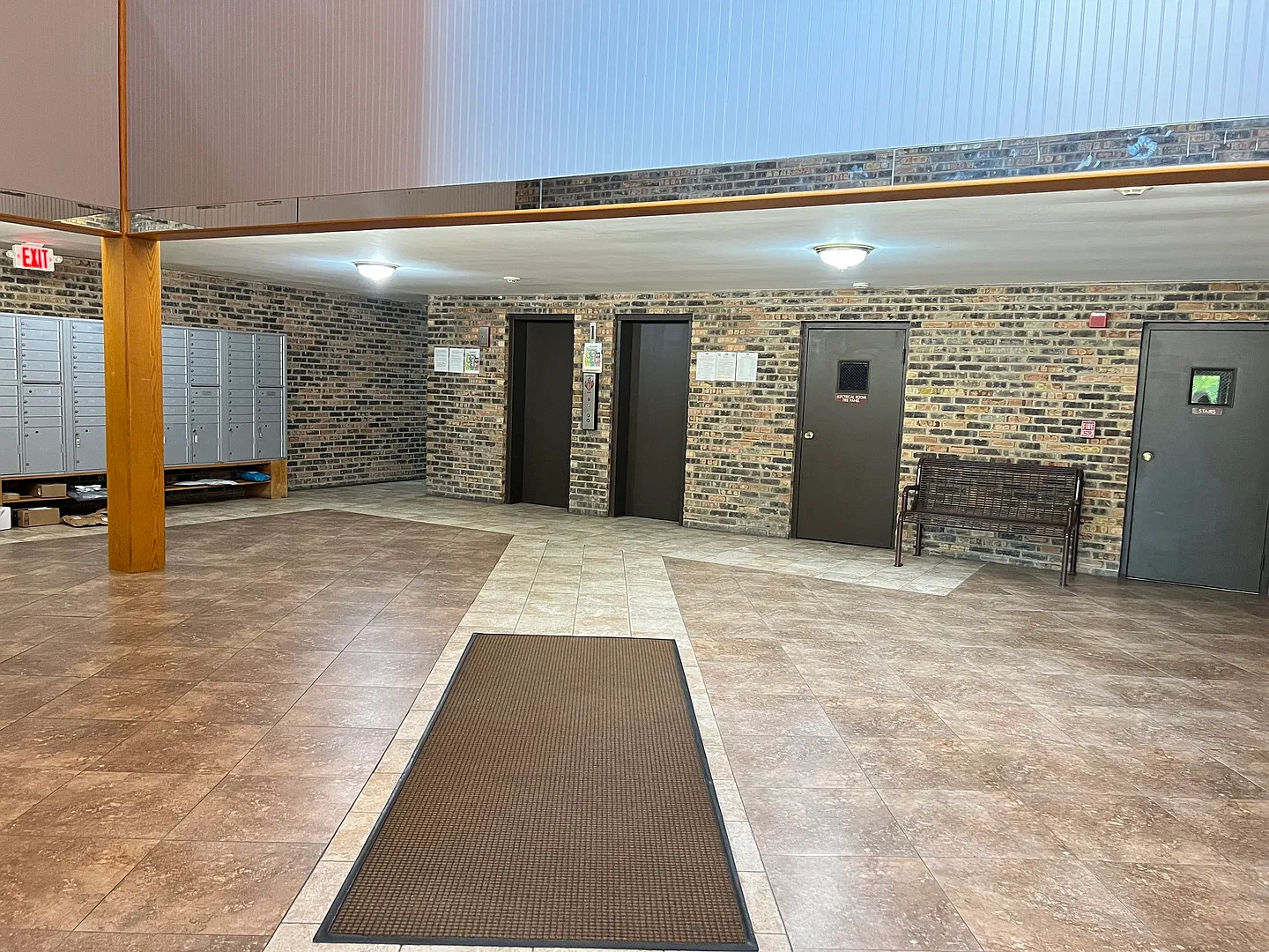 1 bed, 850 sqft, $1,550 — Photo 3