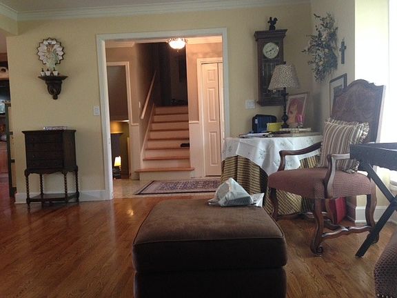 4th image of 8101 Fontana St