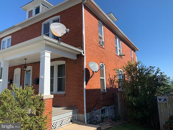 3rd image of 240 Hager St
