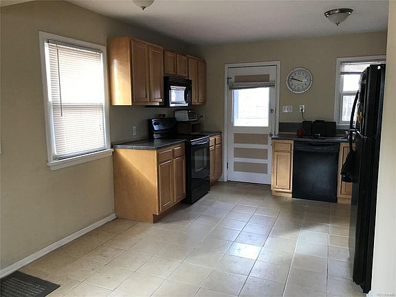 5th image of 2691 S Julian St