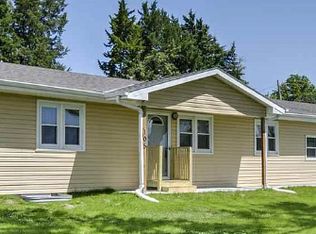 105 Wyoming St, Murdock, NE 68407