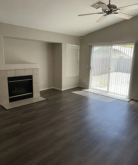 8056 Sweet Clover Ct — Photo 14