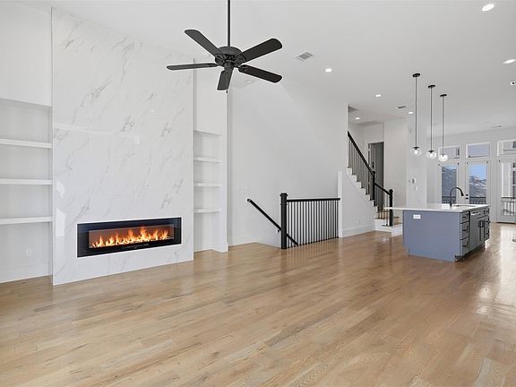 3rd image of 2213 Francis St