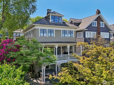 1238 E Newton Street, Seattle, WA, 98102