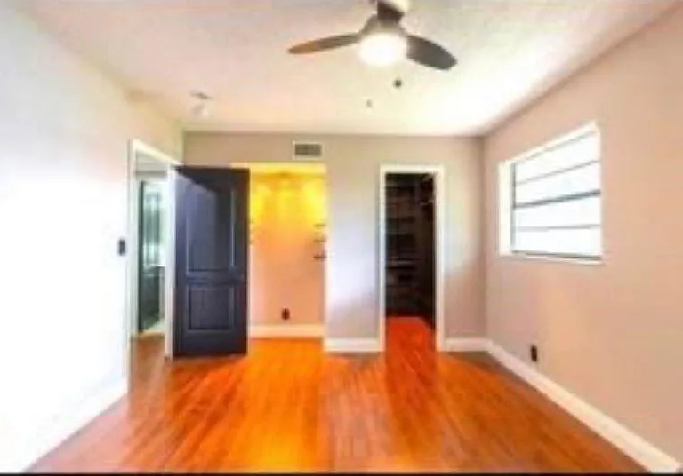 8801 W Sample Rd #4 — Photo 16