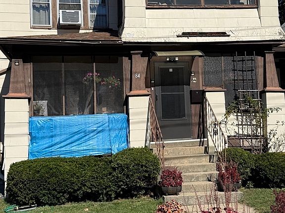 2nd image of 82-84 Maryland St