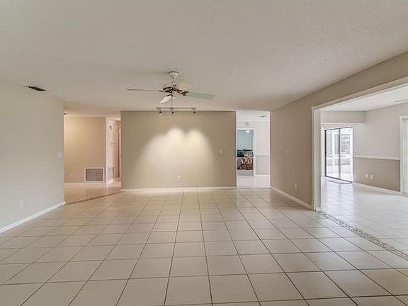 4th image of 1842 Wolf Laurel Dr